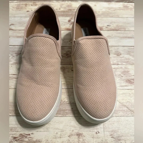 Steve Madden Gracy Slip On Sneaker Womens Size 7.5 Blush Pink - Picture 1 of 11